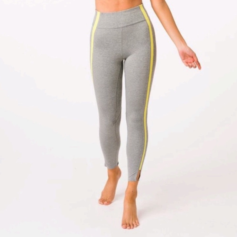Zyia Active High Rise Neon Tape Light N Luxe 7/8 Leggings Size 6 8